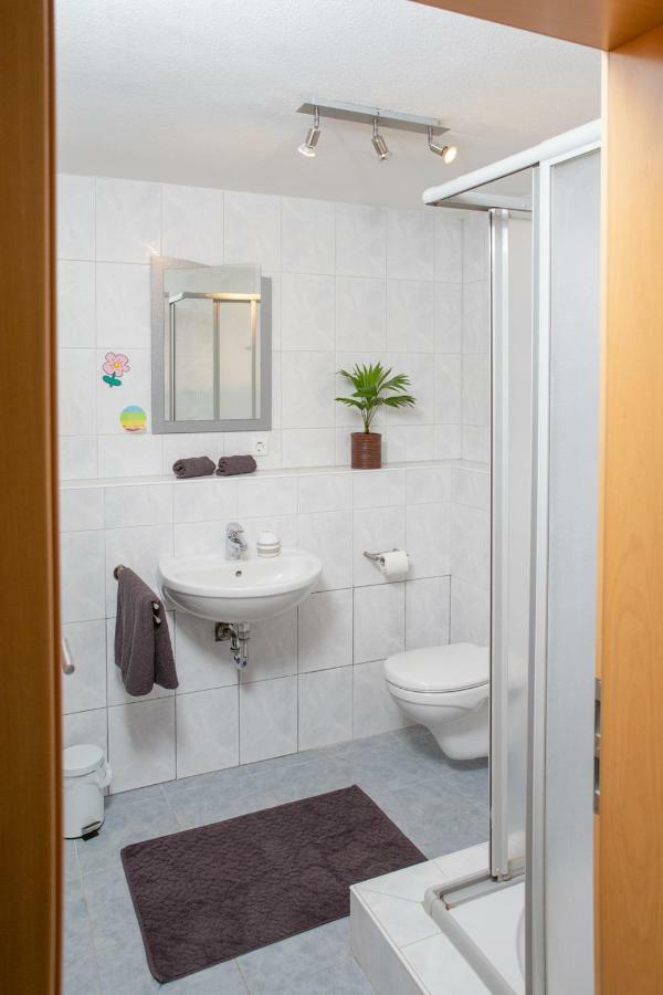 Apartment 3 Готмадинген Екстериор снимка